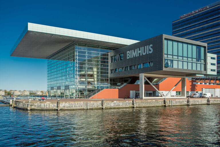 Parkeren in de buurt van het Bimhuis in Amsterdam